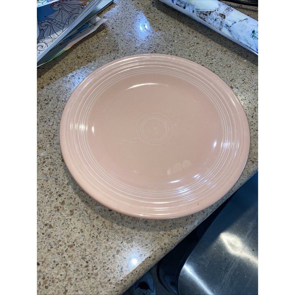 DINNER PLATE (1) Light pink HOMER LAUGHLIN FIESTA 10.5" GUC vintage